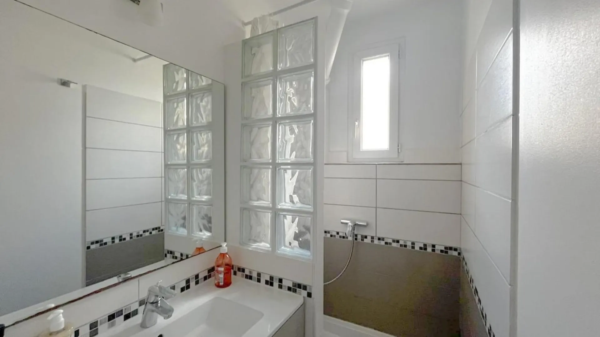 Flexliving - Room - Daumesnil Paříž